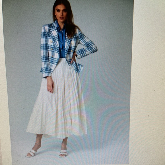 Olivvi NWT Cream and Blue Fitted Plaid Blazer  Jacket ,Gold Logo Button ,Size L - Picture 11 of 13